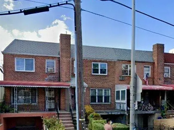 30-52 80th St, East Elmhurst, NY 11370