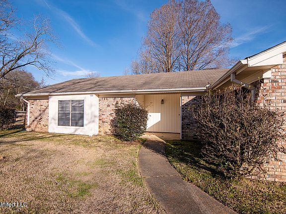 3rd image of 3864 S Siwell Rd