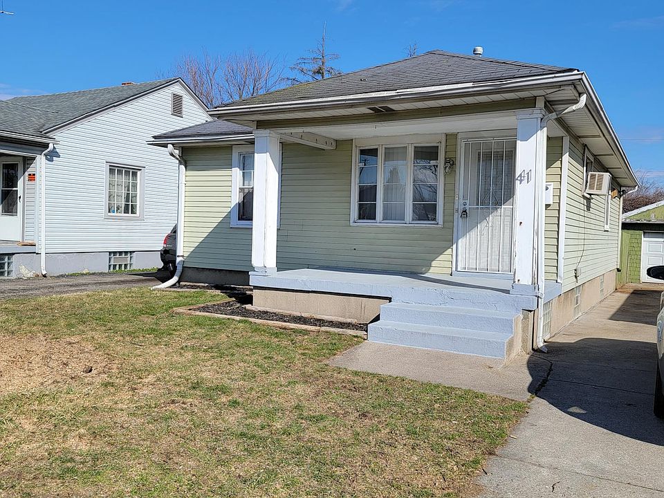 1st image of 41 Castlewood Ave