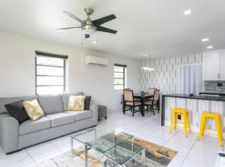 941 NE 155th Ter #1, Miami, FL 33162