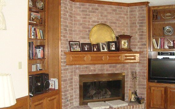 5th image of 225 Inwood Dr