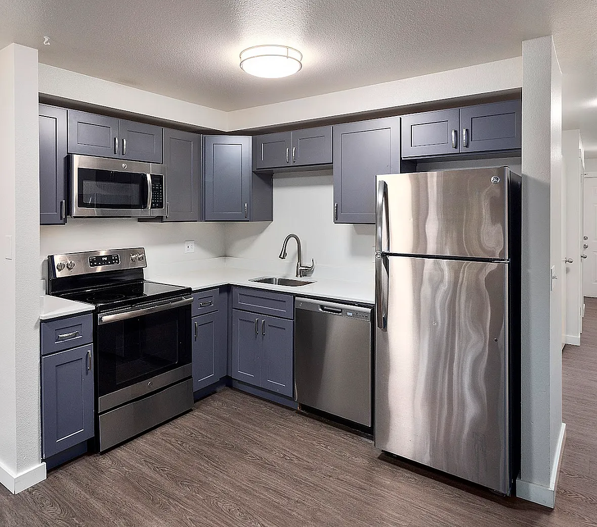 Nordic Pointe Apartments — Photo 1