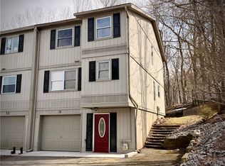 14 Pond Path, Oswego, NY 13126