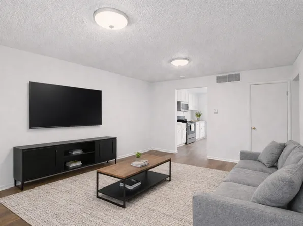 52 W 1425 N, Sunset, UT 84015