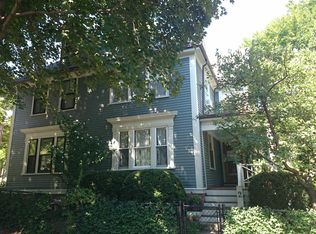 2 Bowker St, Brookline, MA 02445