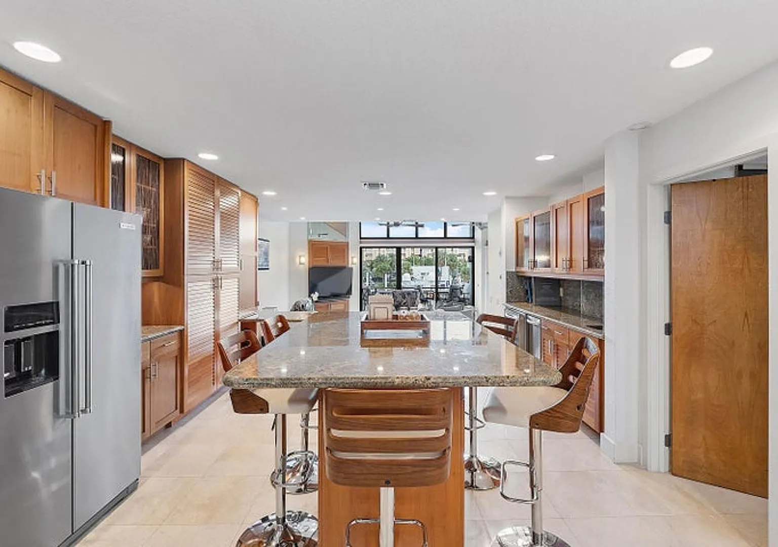 40 Portside Drive, Fort Lauderdale, FL 33316 — Photo 2