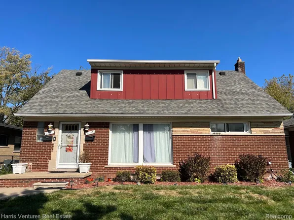 21111-15 Moross Rd, Grosse Pointe, MI 48236