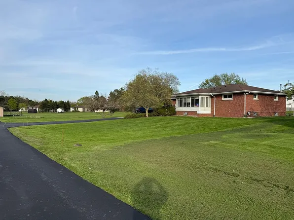 1608 Orchard Park Rd #Y, Buffalo, NY 14224