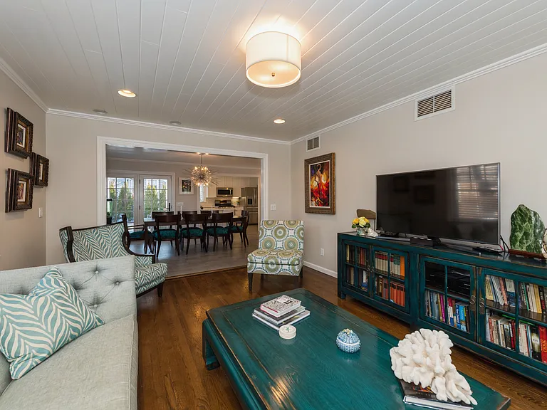 30 Ridge Dr — Photo 6