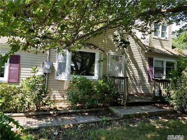 1st image of 106 Lou Ave