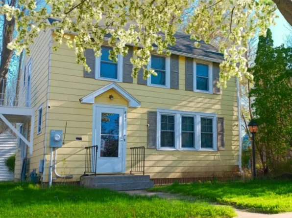 404 2nd Ave SW, Austin, MN 55912