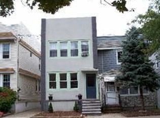 7206 Juniper Valley Rd, Middle Village, NY 11379