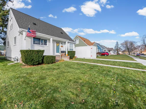 7015 Deering St, Garden City, MI 48135