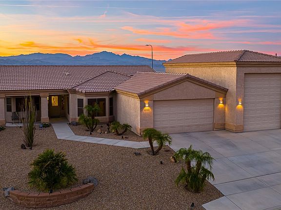 2nd image of 2553 Joshua Tree Lane
