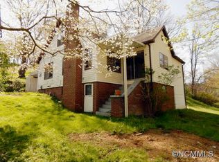 58 Rogers St, Clyde, NC 28721