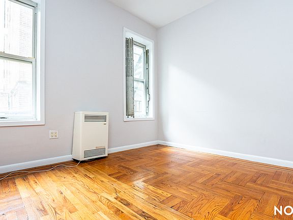 4th image of 272 Grand St APT 3