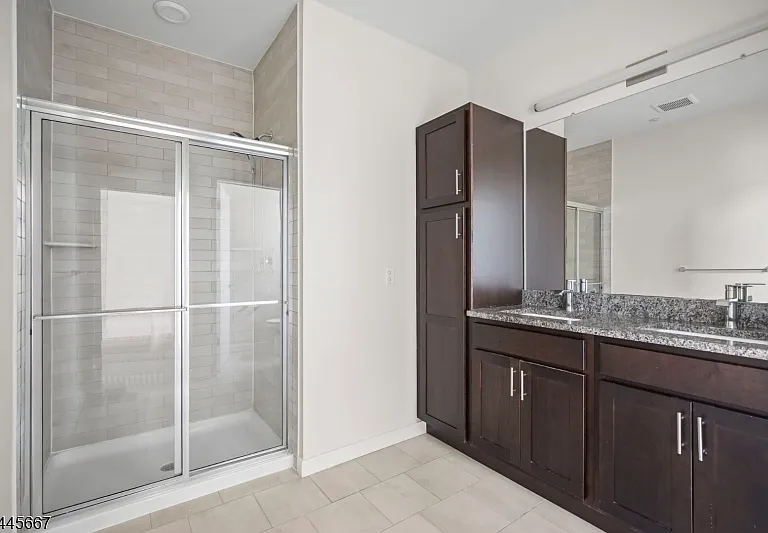 723 Lorhan Dr — Photo 12