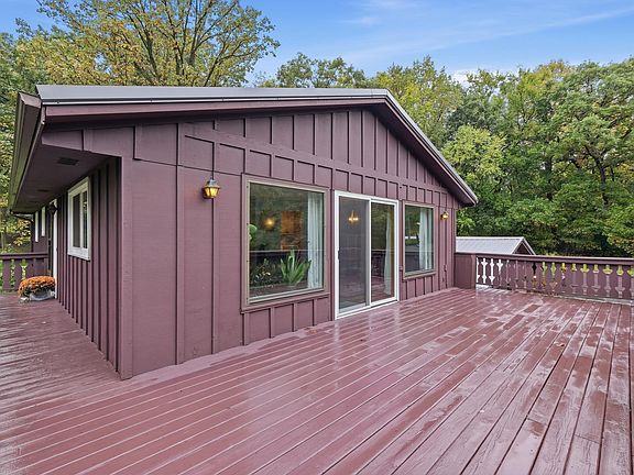 5th image of 7959 N Pine View Dr