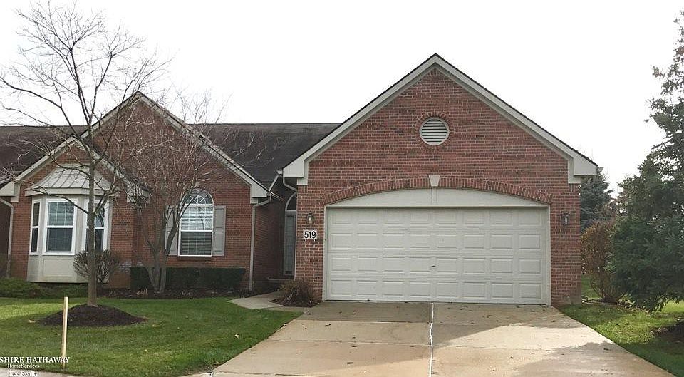 1st image of 519 Woodhaven Dr #44