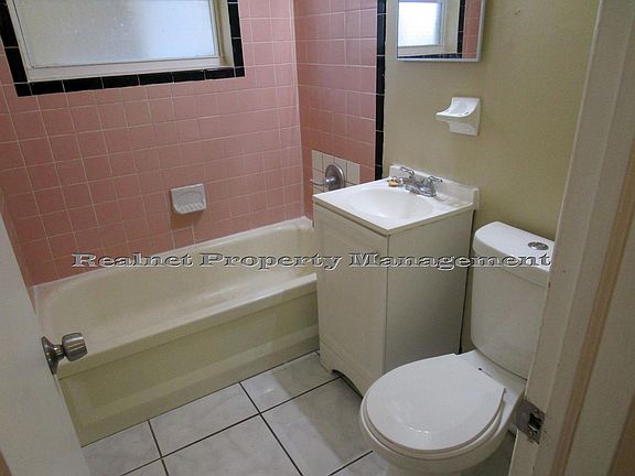 4th image of 10203 N 23rd St