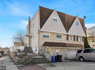 2842 Michael Rd, Philadelphia, PA 19152