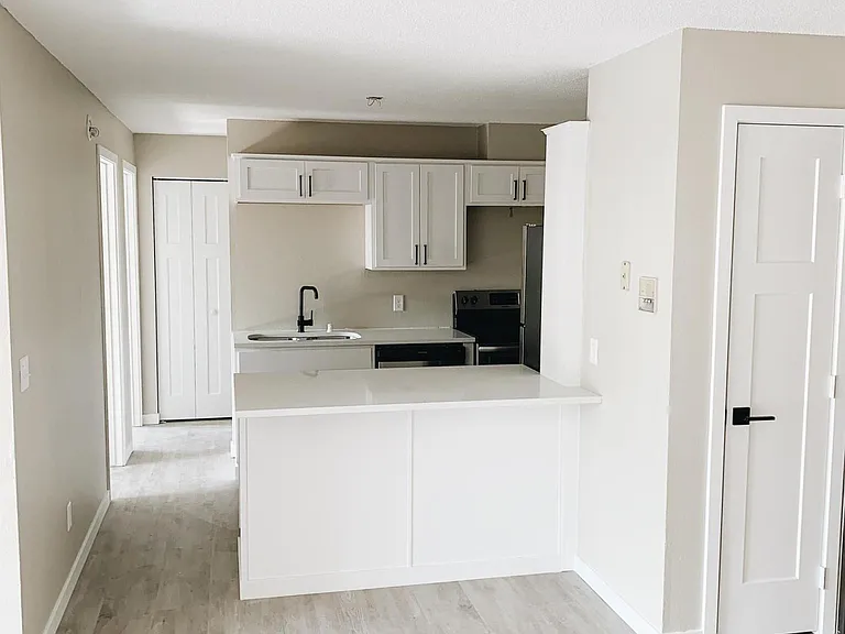 Marywood Apartments — Photo 11