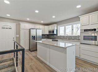 2807 Twin Rivers Point, Camdenton, MO 65020