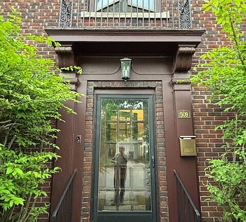 2nd image of 509 Saint James Pl