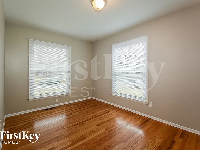 1432 Glenmeade Dr — Photo 12