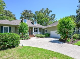 28 Sugar Mill Dr, Bluffton, SC 29909