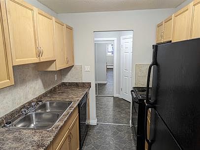 1st image of 1811 8th Ave N #21