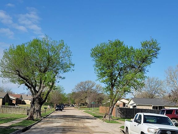 5th image of 2806 Churchill Way