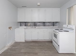 210 E Catawba Ave APT 2, Mount Holly, NC 28120