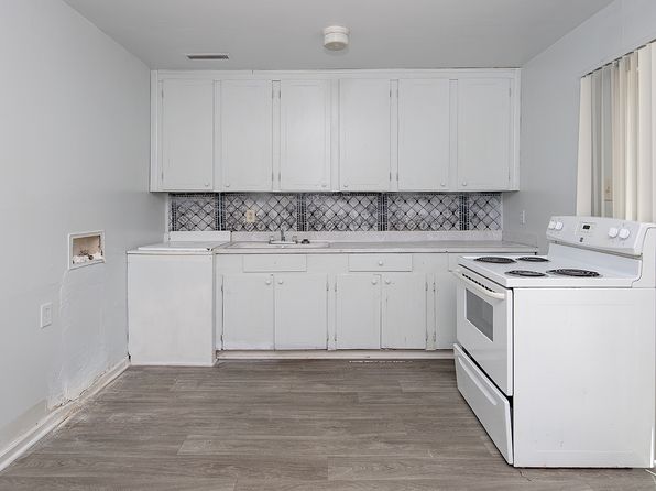 210 E Catawba Ave APT 2