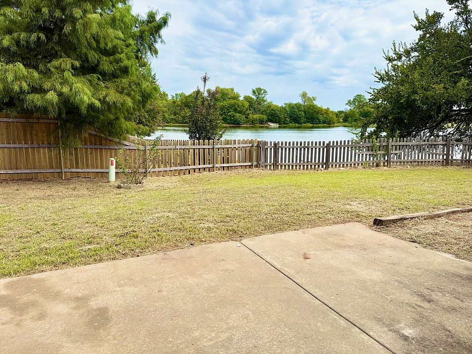 1st image of 2509 Arbor Dr