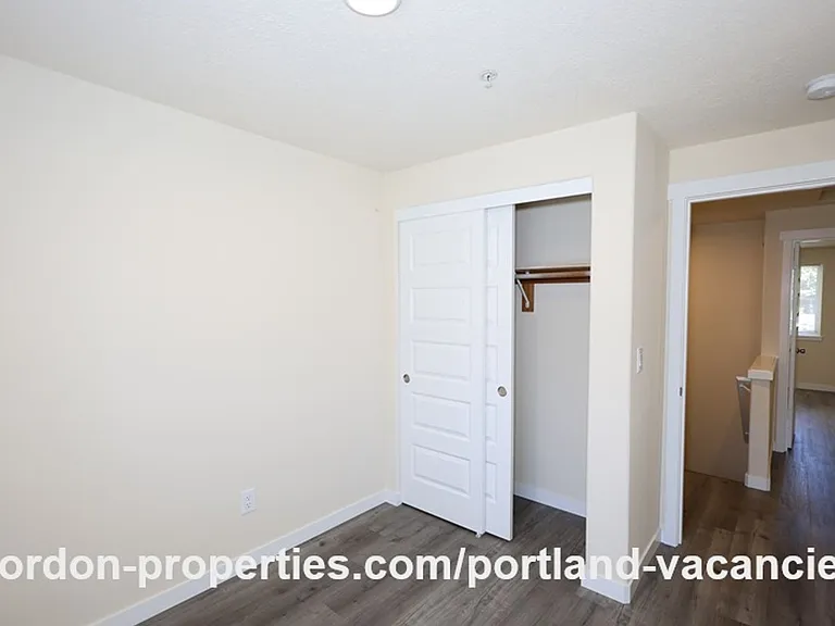 5407 SE 121st Ave — Photo 30