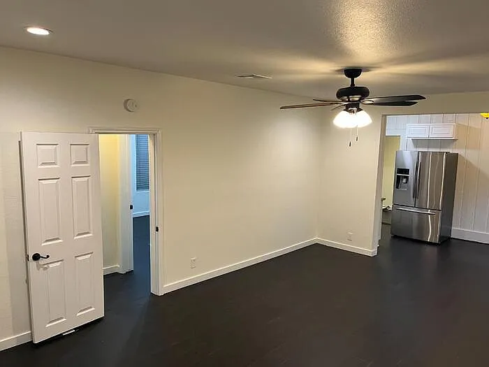 1515 W Woodard St — Photo 4