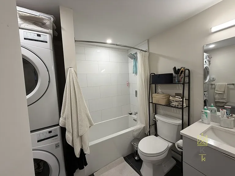 458 Washington St #103 — Photo 6