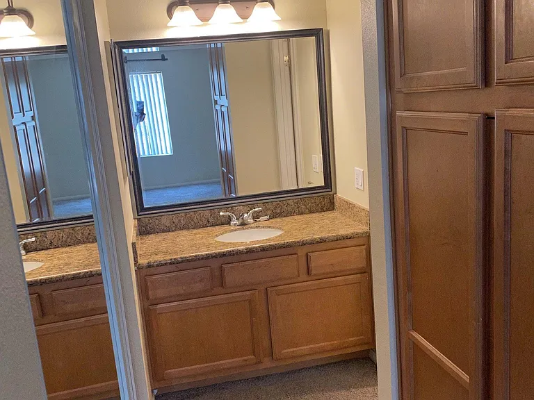 3454 Castle Glen Dr #225 — Photo 6