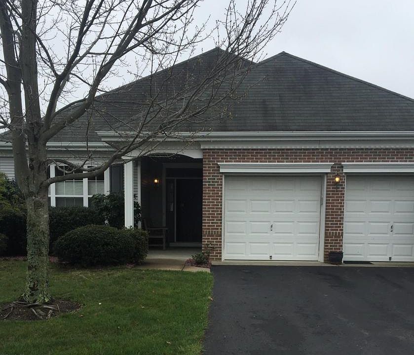 1st image of 7 Heathersway Ct