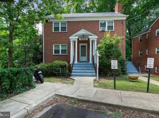 8300 Roanoke Ave APT 1, Takoma Park, MD 20912