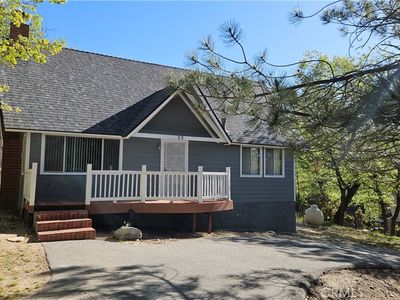 25 Manzanita Rd, Running Springs, CA, 92382