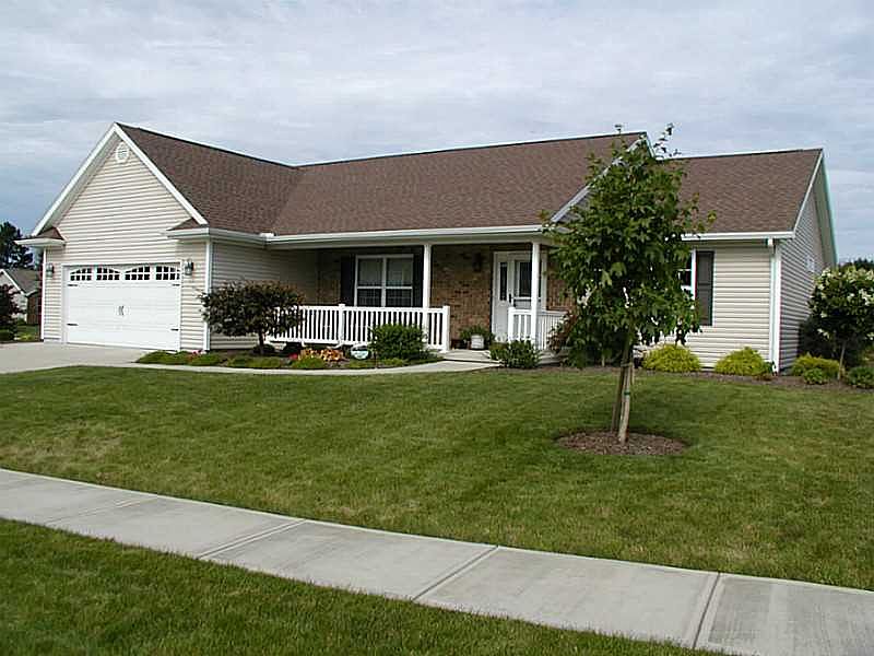 1st image of 912 Tecumseh Dr