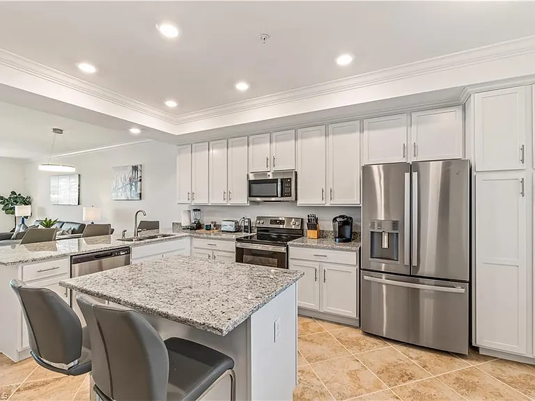 43020 Greenway Blvd #325 — Photo 7