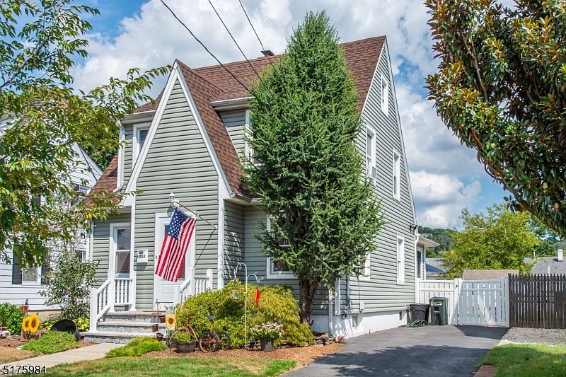 1451 Lincoln Ave, Pompton Lakes, NJ 07442 Zillow