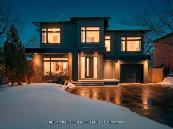 90 Great Oak Dr, Toronto, ON M9A 1N5