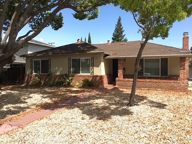 112 Cypress Ave