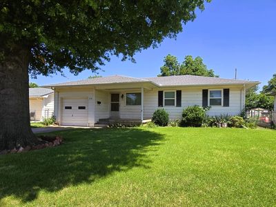 1718 E Locust Ave, Enid, OK, 73701