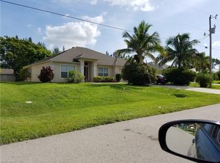 1625 SW 12th Ln, Cape Coral, FL 33991