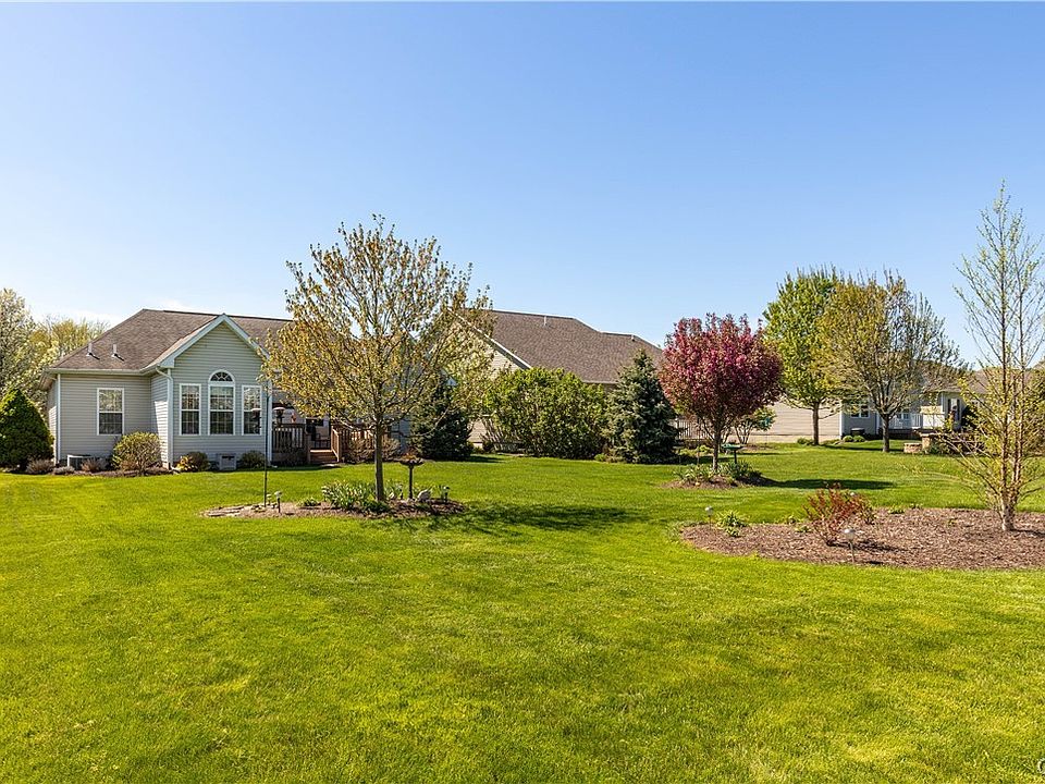 158 Shire Way, Camillus, NY 13031 Zillow